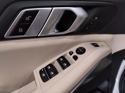 Used 2022 BMW X5 xDrive40i w/ Executive Package image 23