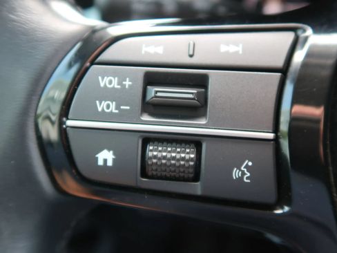 Used 2024 Honda Pilot EX-L image 37
