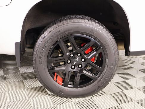 Used 2022 Chevrolet Silverado 1500 RST w/ Redline Edition image 18