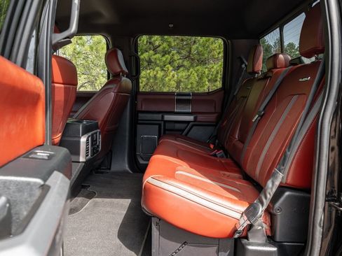 Used 2019 Ford F450 Platinum AWD/4WD image 33