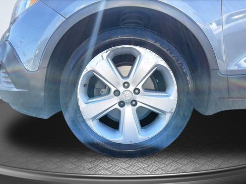 Used 2015 Buick Encore FWD image 9