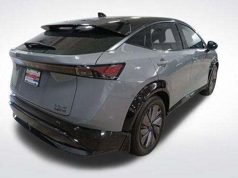Used 2024 Nissan Ariya AWD image 5
