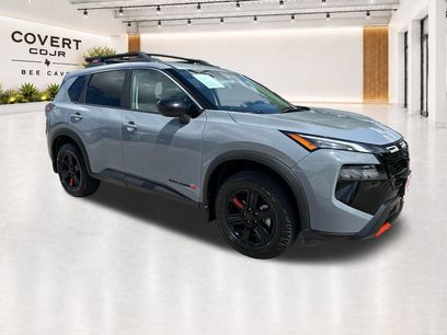 Used 2025 Nissan Rogue SV