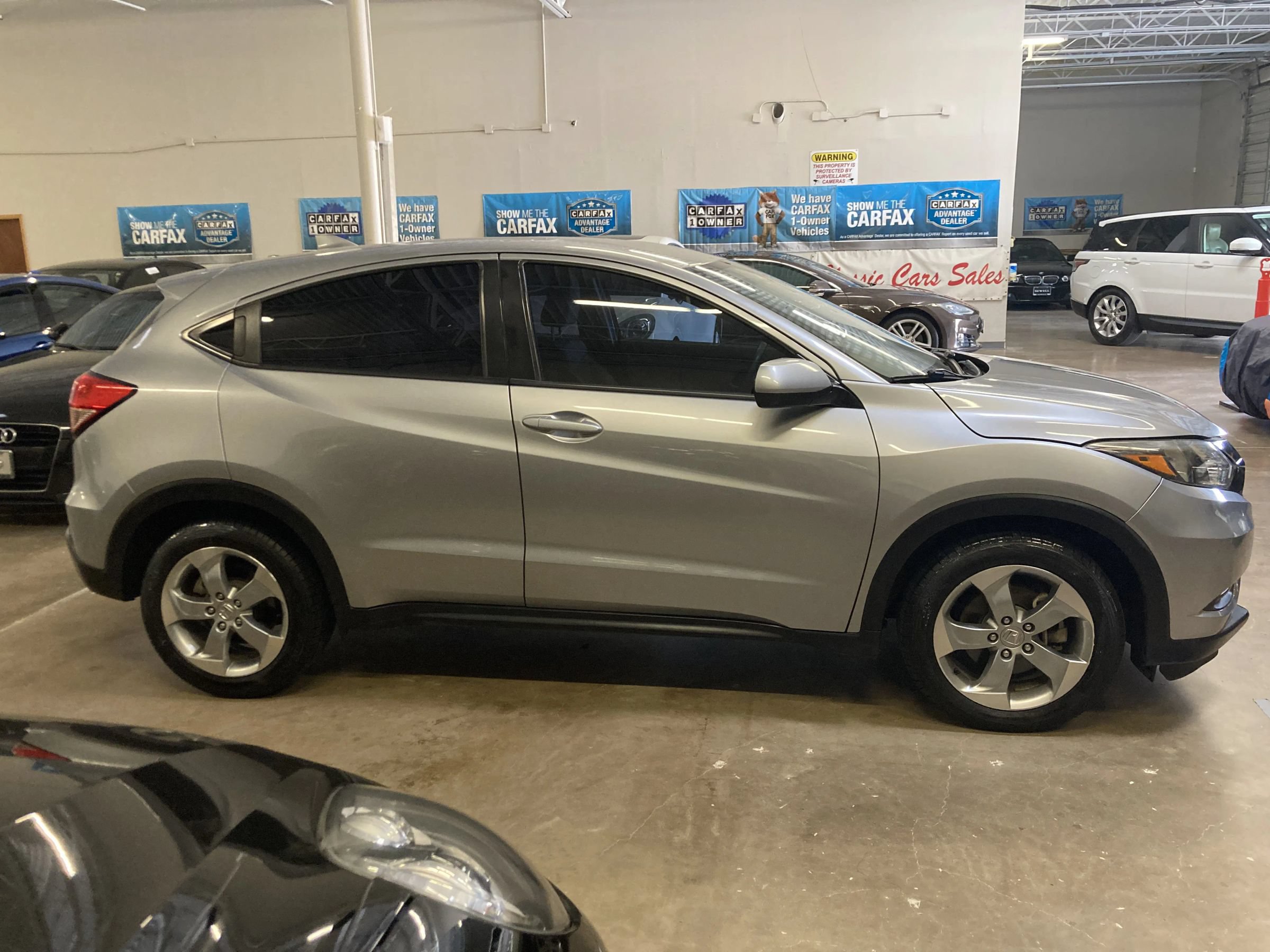 Used 2018 Honda HR-V LX image 8