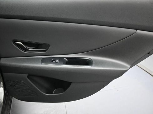 New 2026 Hyundai Elantra Sport FWD image 25