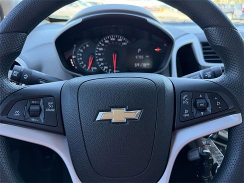 Used 2017 Chevrolet Sonic LT image 27