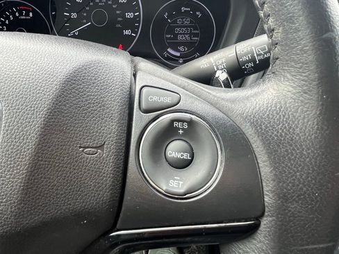 Used 2022 Honda HR-V Sport image 5