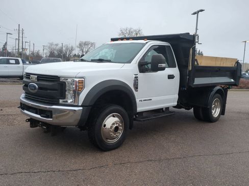 Used 2018 Ford F550 4x4 Regular Cab Super Duty image 4