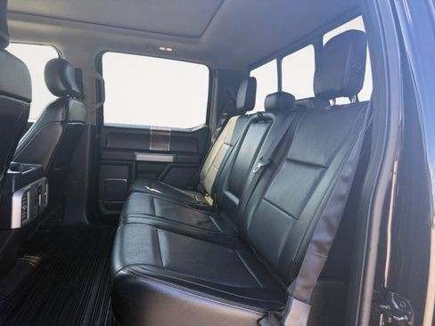 Used 2017 Ford F250 Lariat w/ Lariat Ultimate Package AWD/4WD image 14