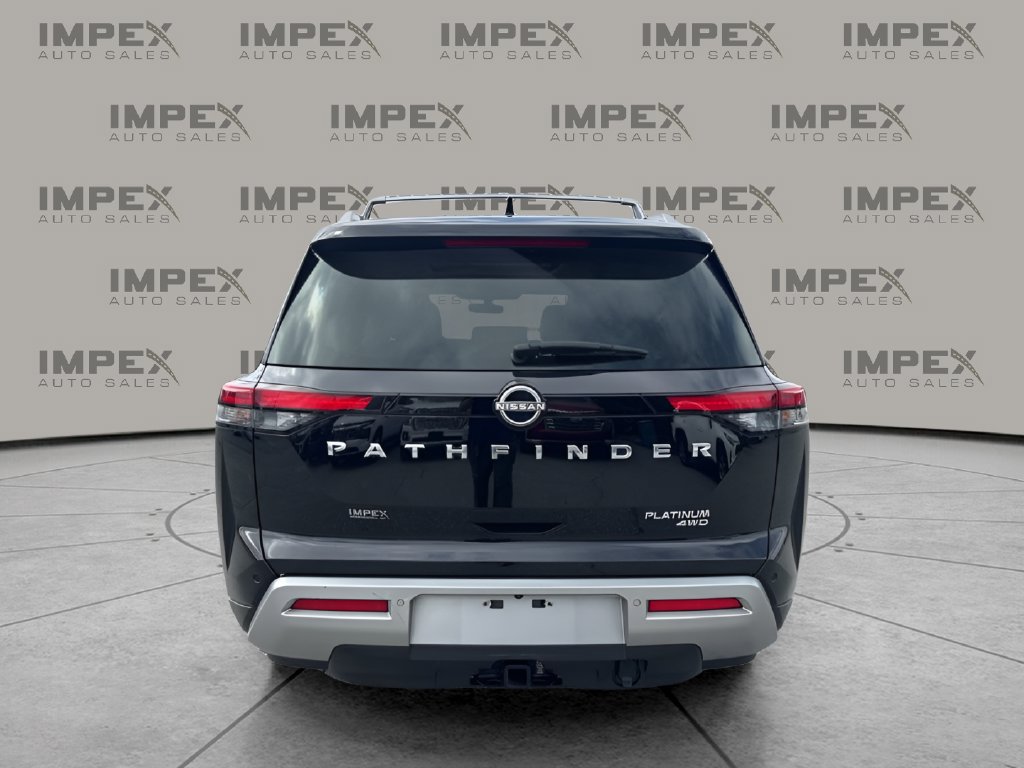 Used 2023 Nissan Pathfinder Platinum w/ Cargo Package AWD/4WD image 4