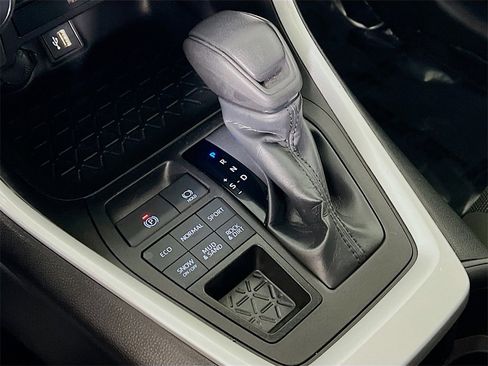 Certified 2024 Toyota RAV4 LE image 16