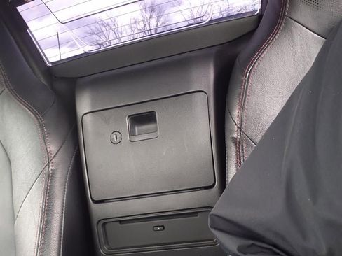 Used 2018 MAZDA MX-5 Miata RF Grand Touring image 28