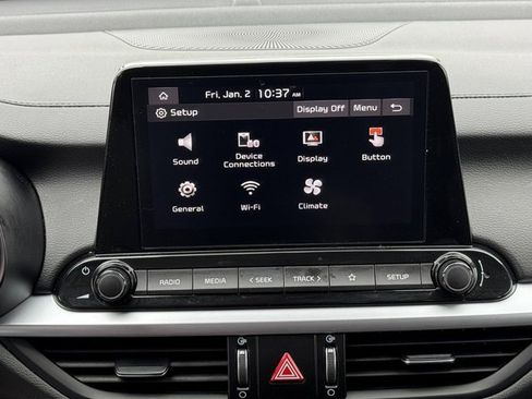 Used 2024 Kia Forte LXS w/ LXS Technology Package image 17