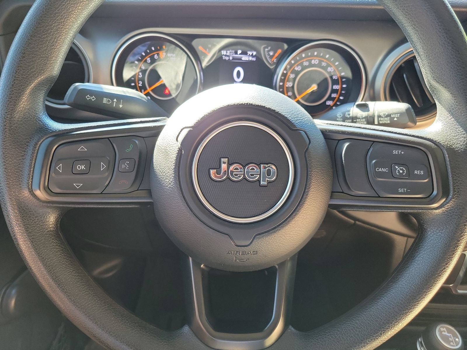 Used 2020 Jeep Wrangler Sport AWD/4WD image 11