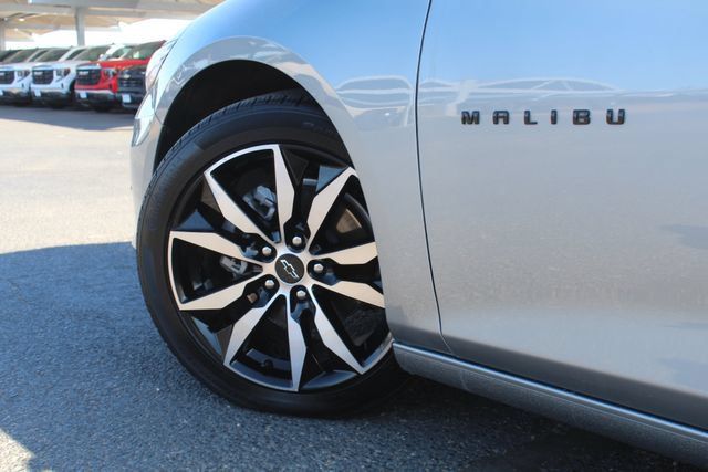 Used 2023 Chevrolet Malibu RS FWD image 10
