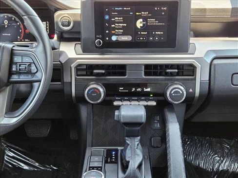 Certified 2025 Toyota 4Runner SR5 AWD/4WD image 13