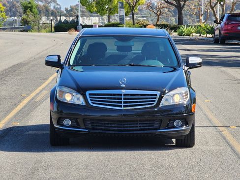 Used 2009 Mercedes-Benz C 300 Sedan image 15