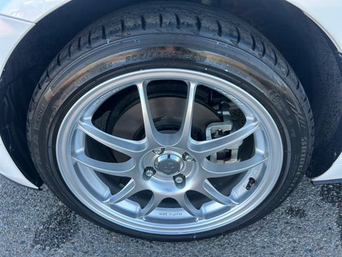 Used 2024 MAZDA MX-5 Miata Grand Touring RWD image 12