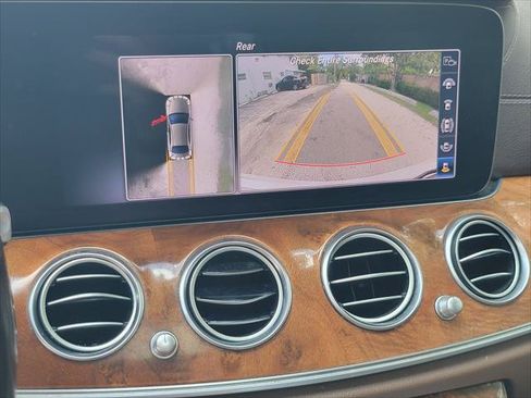 Used 2020 Mercedes-Benz E 350 Sedan w/ Parking Assistance Package image 28