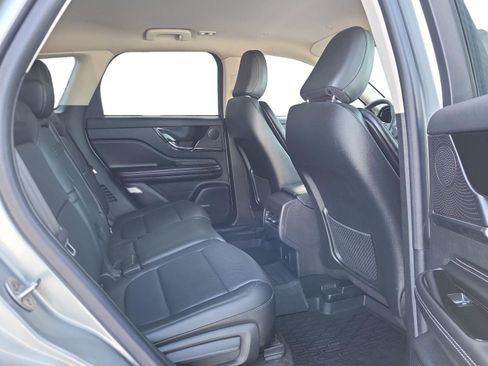 Used 2024 Lincoln Corsair Reserve w/ Towing Package image 23