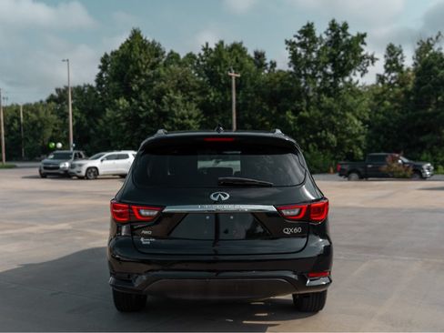Used 2020 INFINITI QX60 Luxe w/ Essential Package AWD/4WD image 4