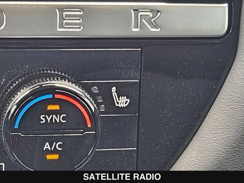 New 2026 Nissan Pathfinder SL FWD image 22