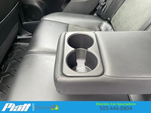 Used 2023 Nissan Ariya AWD image 40