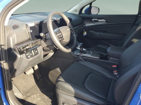 New 2026 Kia Sportage EX w/ EX Panorama Roof Package FWD image 12