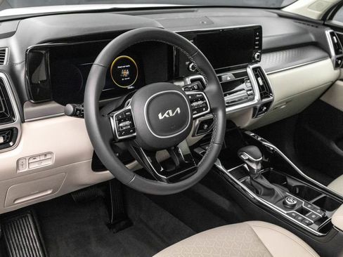 Used 2023 Kia Sorento SX FWD image 5