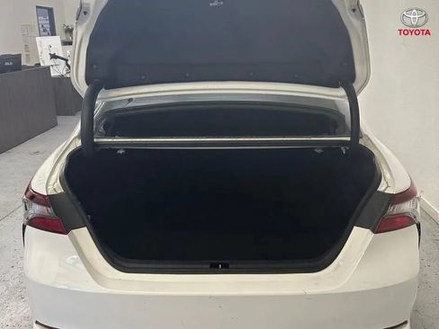 Used 2023 Toyota Camry SE FWD image 16