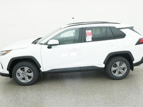 New 2025 Toyota RAV4 XLE image 3