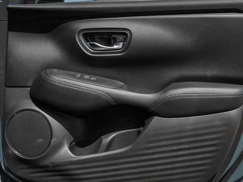 New 2027 Honda HR-V EX-L image 9
