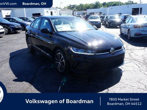 New 2025 Volkswagen Jetta Sport image 1