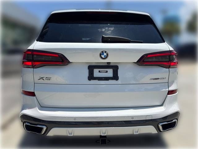 Used 2022 BMW X5 sDrive40i w/ M Sport Package RWD image 6