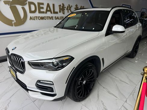 Used 2020 BMW X5 xDrive40i w/ Premium Package AWD/4WD image 4