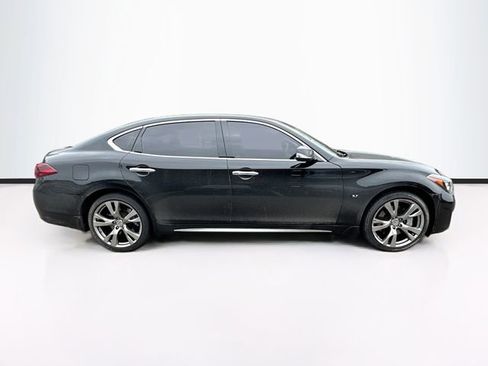 Used 2018 INFINITI Q70 L 3.7 image 9