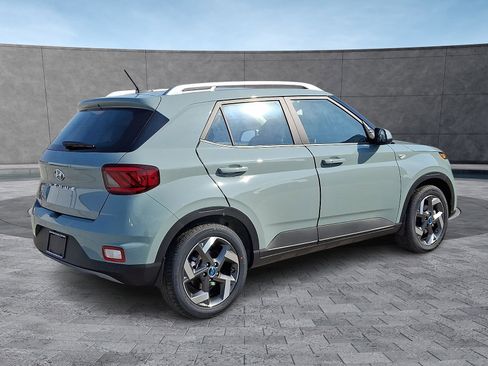 New 2026 Hyundai Venue SEL FWD image 7