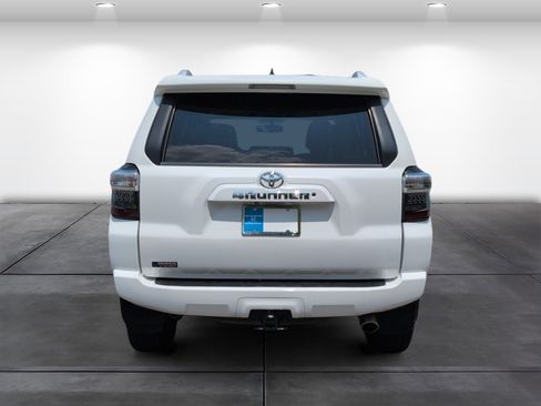 Used 2014 Toyota 4Runner SR5 Premium RWD image 5