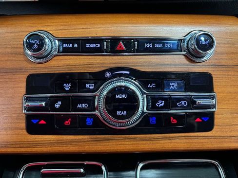 Used 2020 Lincoln Aviator Reserve w/ Equipment Group 201A image 25