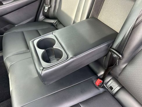 Used 2023 Nissan Rogue SV w/ SV Premium B Package image 11