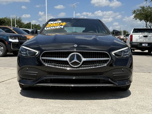 Used 2024 Mercedes-Benz C 300 Sedan image 11