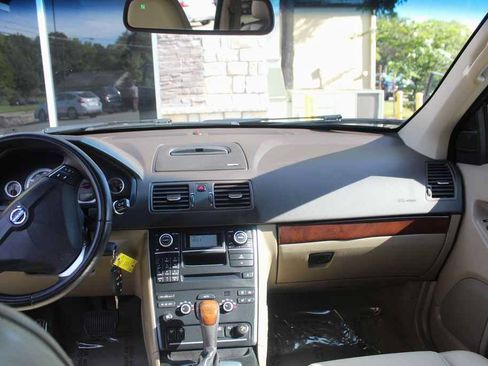 Used 2013 Volvo XC90 3.2 AWD/4WD image 31