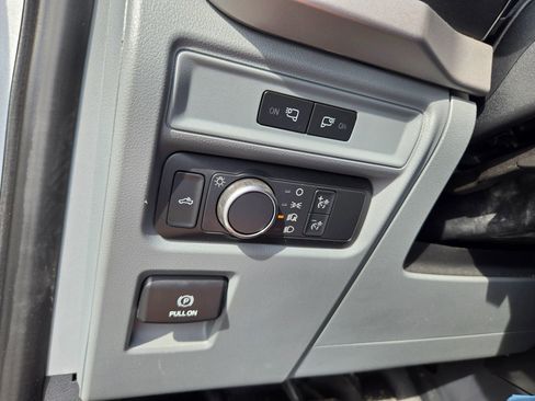 Used 2022 Ford F150 XL w/ Equipment Group 101A High image 42