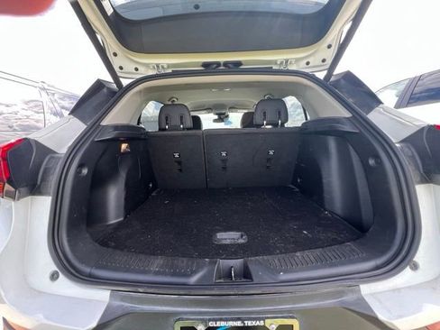 Used 2025 Buick Encore GX Preferred w/ Comfort Package FWD image 10