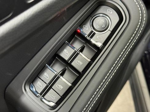 New 2026 Porsche Macan Turbo image 24