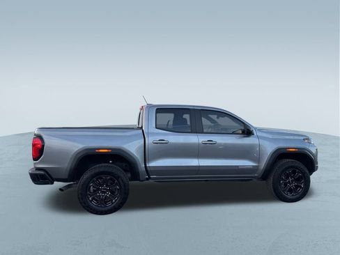 New 2025 GMC Canyon Elevation w/ Convenience Package image 11