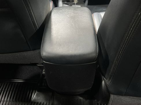 Used 2017 Toyota RAV4 SE w/ Power Extra Value Package image 20