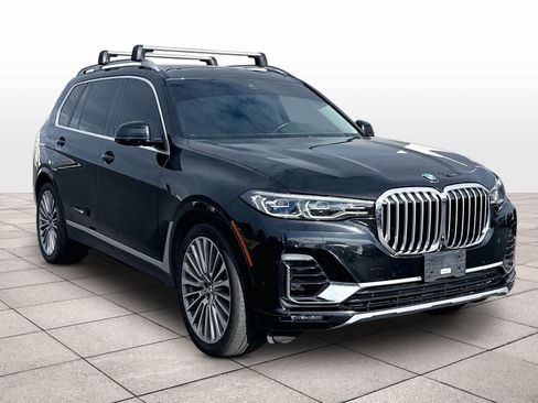 Used 2020 BMW X7 xDrive40i w/ Premium Package AWD/4WD image 3