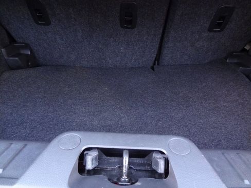 Used 2015 Ford Fiesta Titanium image 12