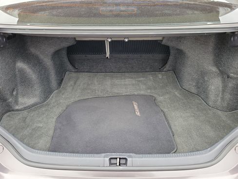 Used 2015 Toyota Camry XSE w/ Moonroof Package image 8